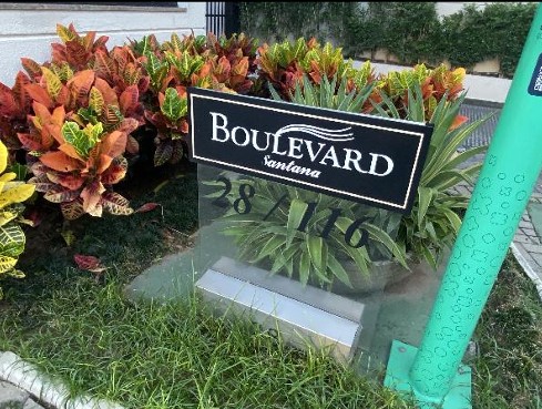 Apartamento no Cond Boulevard Santana