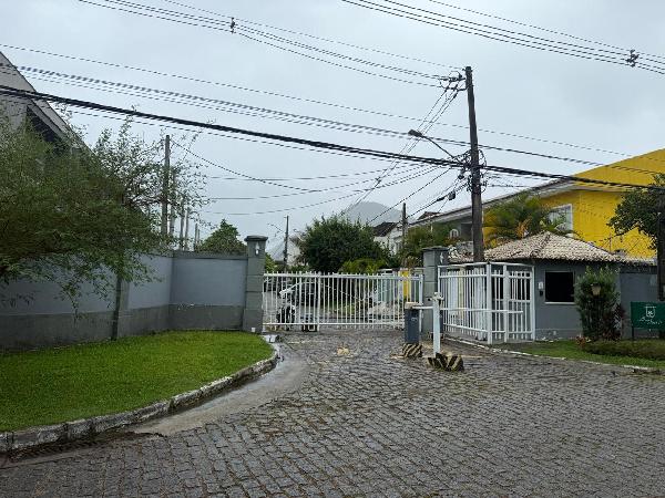 Casa no Vargem Pequena