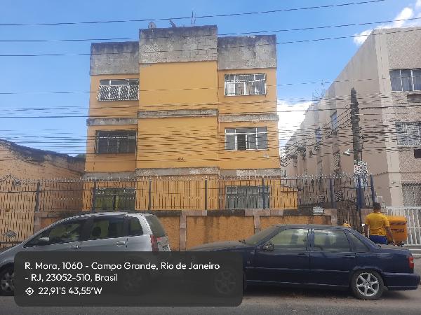 Apartamento no Campo Grande