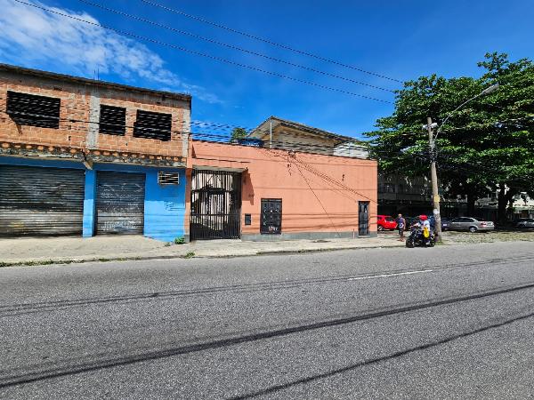 Apartamento no Cascadura