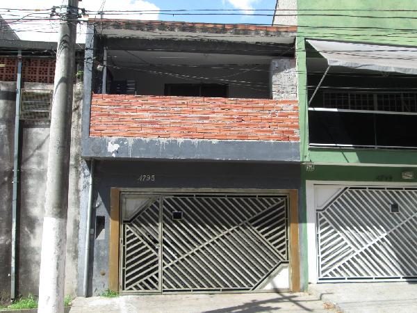 Casa no Jardim Sarah