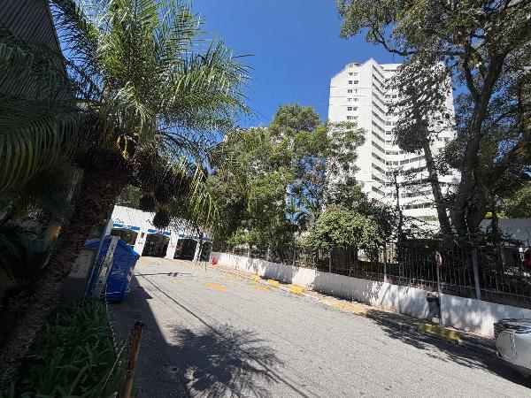Apartamento no Cond L Abitare