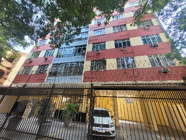 Apartamento no Praþa da Bandeira