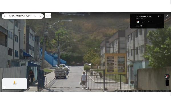 Apartamento no Cond Res Colinas do Retiro