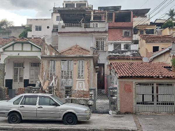 Apartamento no Quintino Bocaiúva