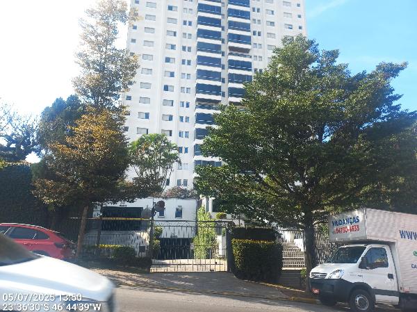 Apartamento no Edificio Grotta Azzurra Imóvel Em Disputa