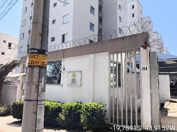 Apartamento no Res Bosque da Luz