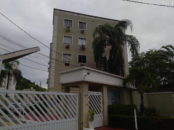 Apartamento no Cond Park Riviera da Costa