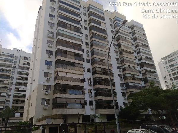 Apartamento no Ed Portofino
