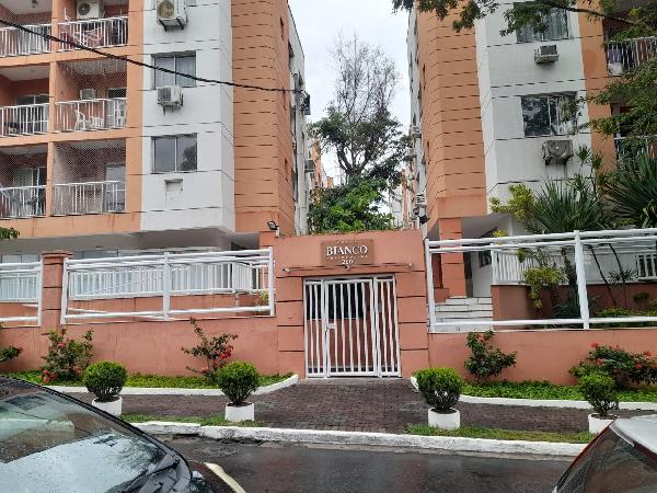 Apartamento no Freguesia de Jacarepagua Imóvel Em Disputa