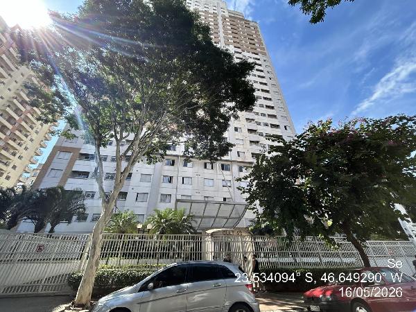Apartamento no Condominio Cult