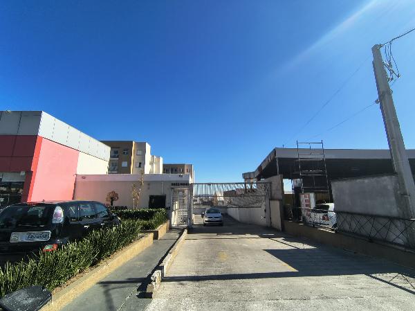 Apartamento no Cond Res Reserva da Seringueira