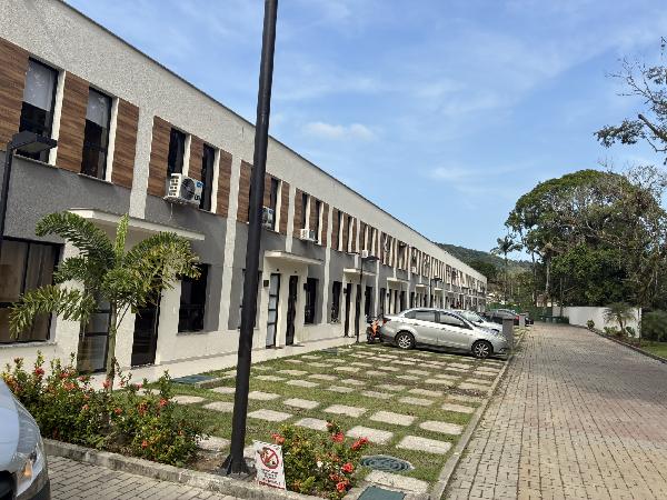 Apartamento no Vargem Grande