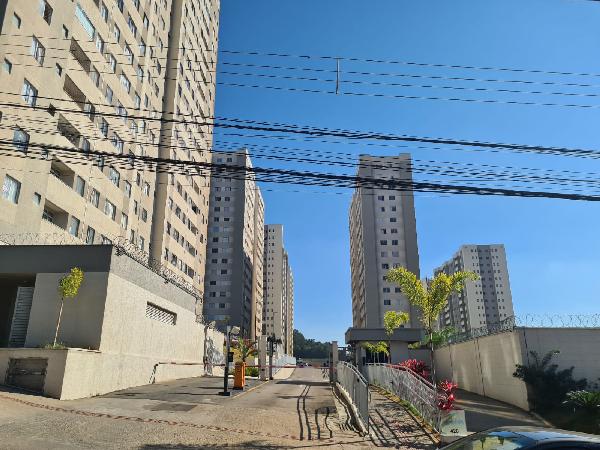 Apartamento no Condominio Reserva Jardim