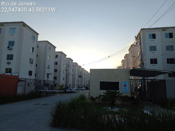 Apartamento no Cond Parque Tulipa