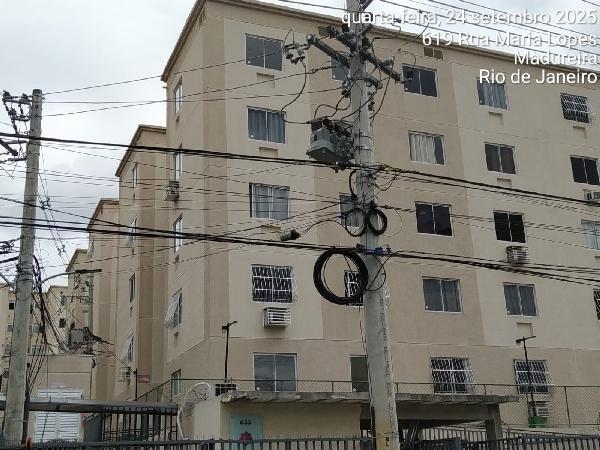 Apartamento no Cond Recanto das Flores Ii