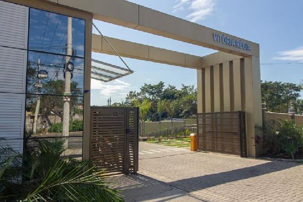Apartamento no Res Vitoria Regia