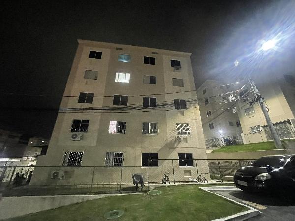 Apartamento no Cond Recanto das Flores Ii