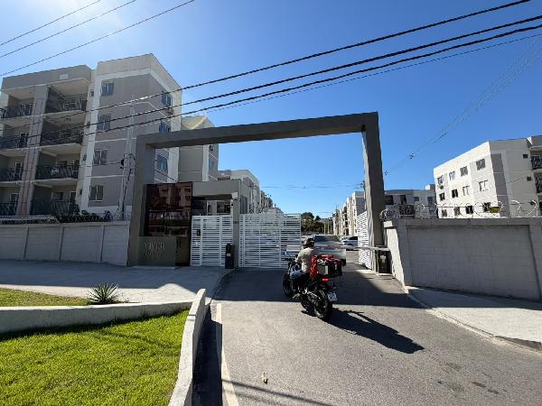 Apartamento no Res Viver Mais Campo Grande
