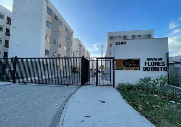 Apartamento no Novolar Flores do Brito