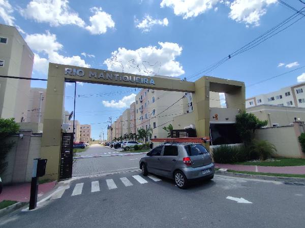 Apartamento no Res Rio Mantiqueira