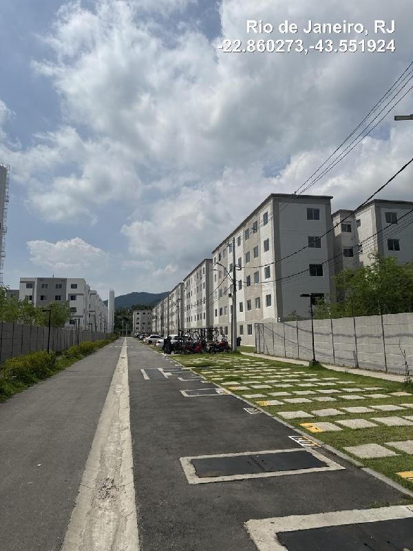 Apartamento no Cond Porto Barão