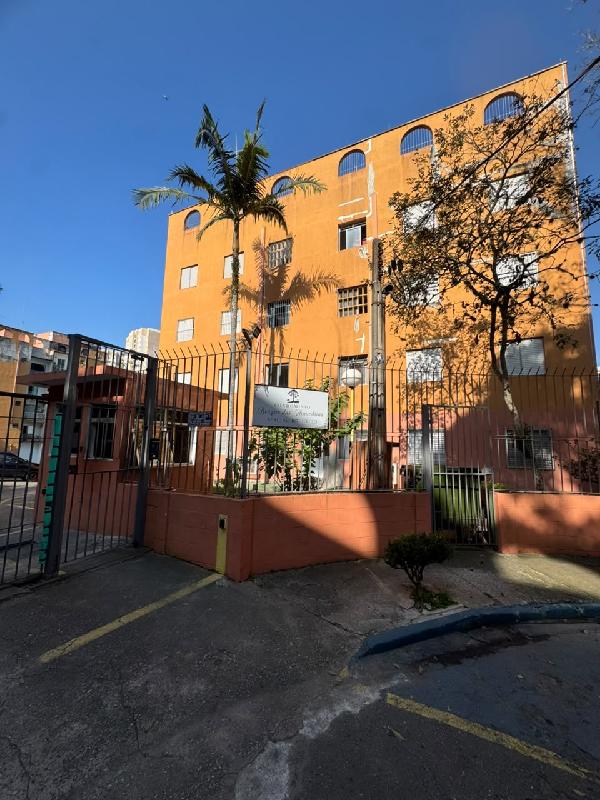 Apartamento no Cond Bosque das Araucarias