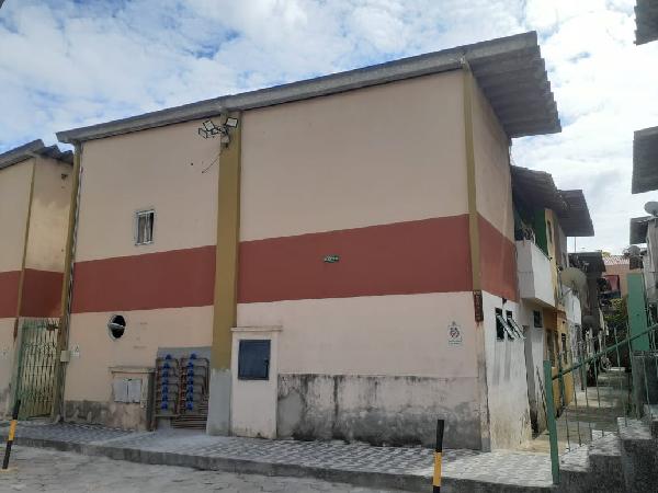 Apartamento no Condomínio Parque Floramar