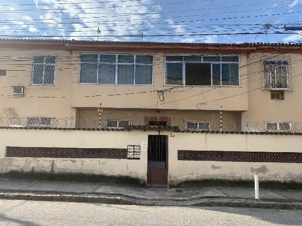 Apartamento no Cascadura