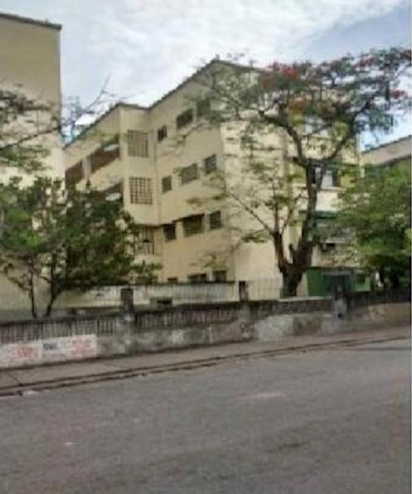 Apartamento no Parada de Lucas