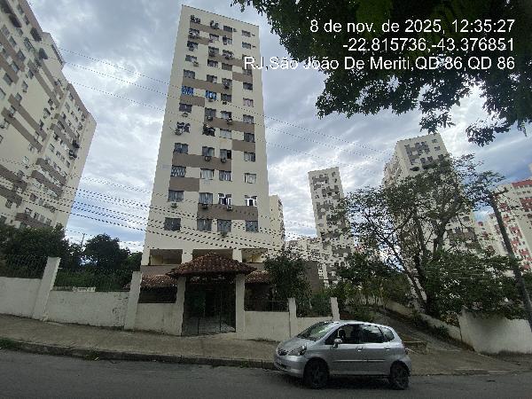 Apartamento no Cond Village Pavuna