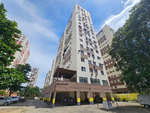 Apartamento no Cond Ed Morada do Sol
