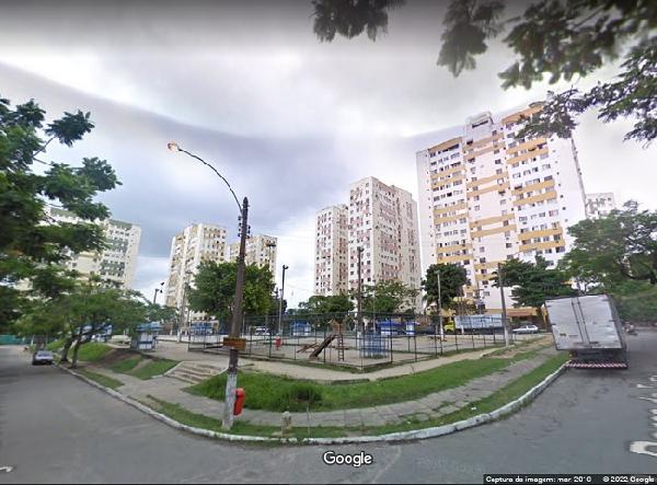 Apartamento no Cond Village Pavuna Ii