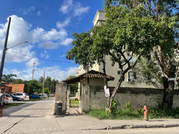 Apartamento no Cond Jardins Campo Grande