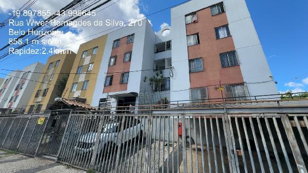 Apartamento no Edifício Pau Brasil