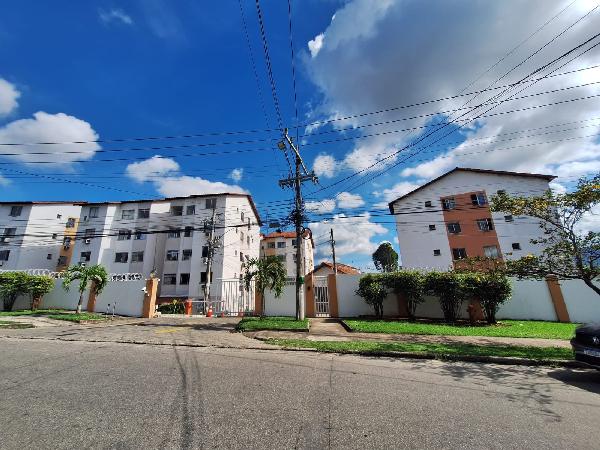 Apartamento no Cond Pq Silvestre