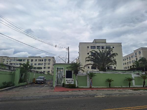 Apartamento no Cond Recanto dos Rouxinois