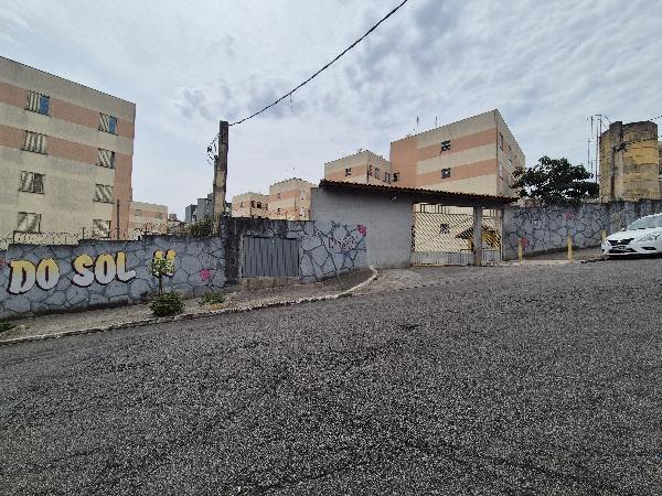Apartamento no Conj Hab Nascer do Sol Ii (Par)