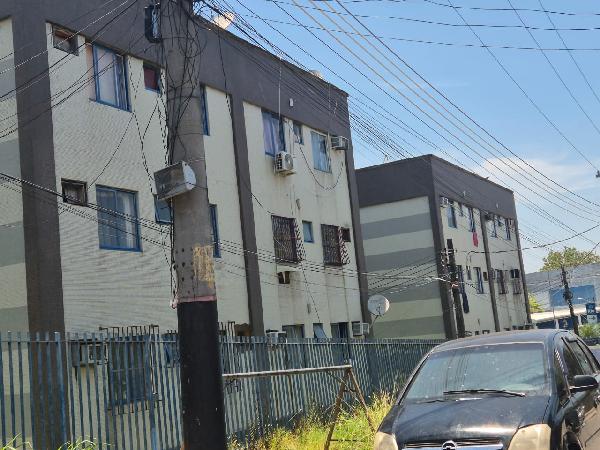 Apartamento no Cond Colinas do Retiro