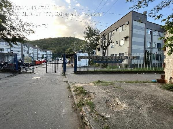 Apartamento no Freguesia de Campo Grande