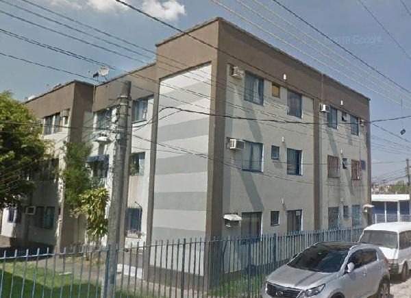 Apartamento no Cond Res Colinas do Retiro