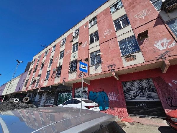 Apartamento no Cond Arco Iris