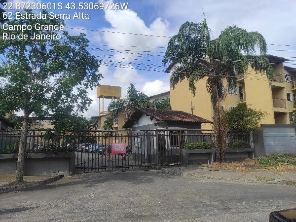 Apartamento no Campo Grande