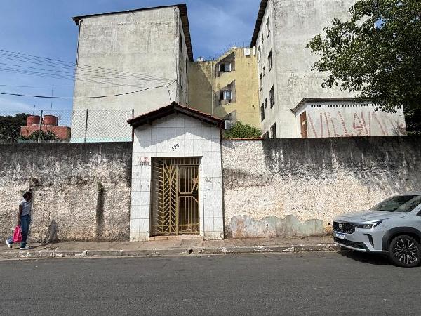 Apartamento no Cond Amoreiras V