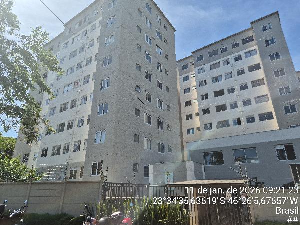 Apartamento no Flor de Cerejeira