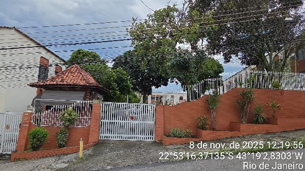 Apartamento no Quintino Bocaiúva