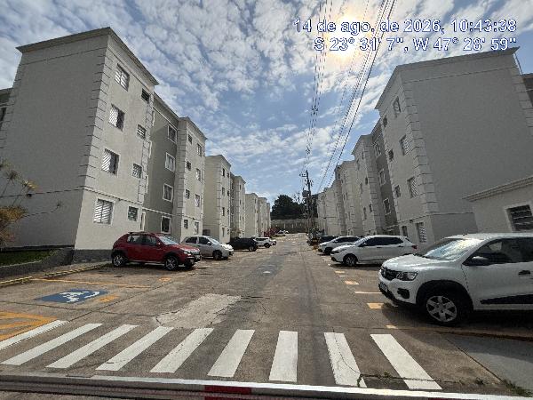 Apartamento no Condominio Parque Sevilha
