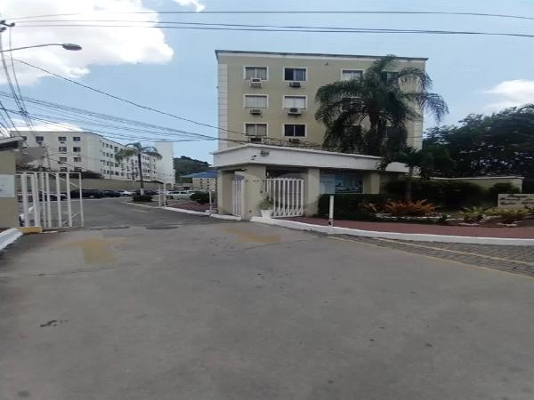 Apartamento no Park Riviera do Sol