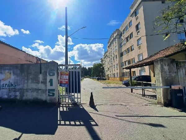 Apartamento no Cond Jardins Campo Grande