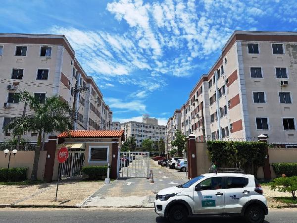 Apartamento no Res Recanto do Tingui
